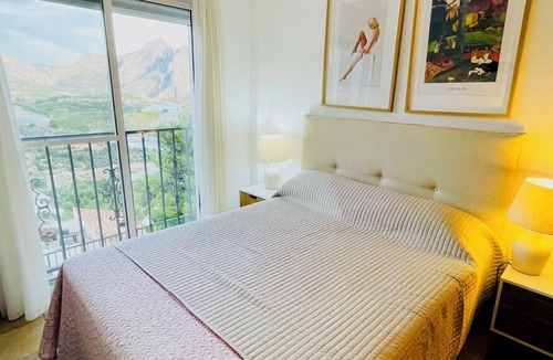 Callosa d' En Sarria House | 3-bedroom house with sea views and private pool in Costa Blanca
