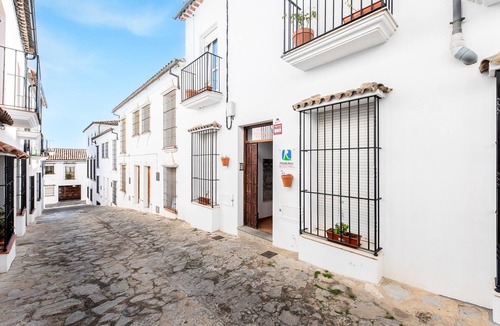 Grazalema Apartment | 3 bedroom nice apartment in Grazalema