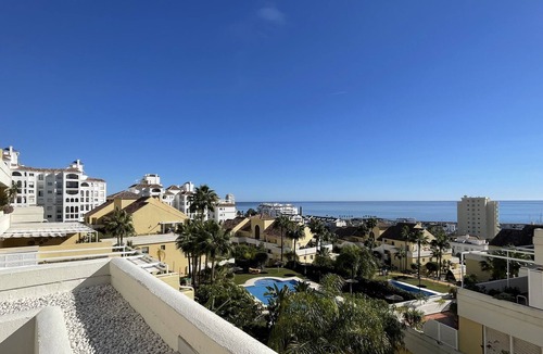 Urbanizacion Puerto de Estepona Apartment | 3 bedrooms apartment close to the beach, port and old town