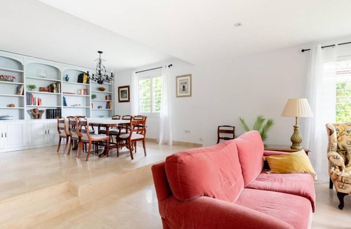 Camas Villa | 300 m² Villa ∙ 4 bedrooms ∙ 8 guests
