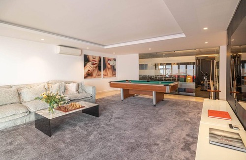 Guadalmina Villa | 350 m² Villa ∙ 6 bedrooms ∙ 12 guests