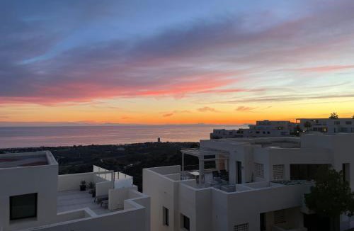 Marbella Apartment | 360° seaview apartment Samara Resort Marbella