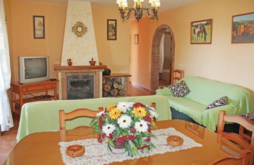 Corumbela House | 4 bedroom accommodation in Corumbela