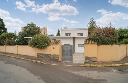 Palmones House | 4 bedroom pet friendly home in Palmones