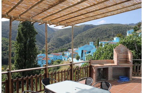 Juzcar House | 4 bedroom(s) House near Júzcar