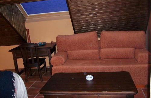Ubeda Apartment | -4-MEJOR QUE EN CASA, parking 5eu al día según disponible, en el centro historico de Ubeda