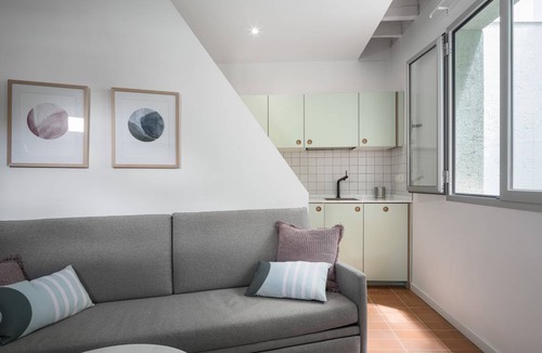 Doctor Barraquer-Grupo Renfe-Policlinico Apartment | 40 m² Apartment ∙ 1 bedroom ∙ 4 guests