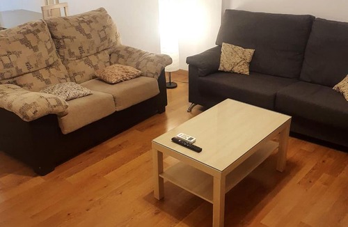 La Linea de la Concepcion Apartment | 4F, Aire Acond, 85m2, 2 dormit mas sofá cama, 6 huéspedes, WIFI gratis