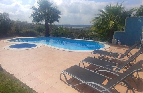 Costa Esuri Villa | 5-Bedroom Villa with Pool, Garden, Wi-Fi & A/C