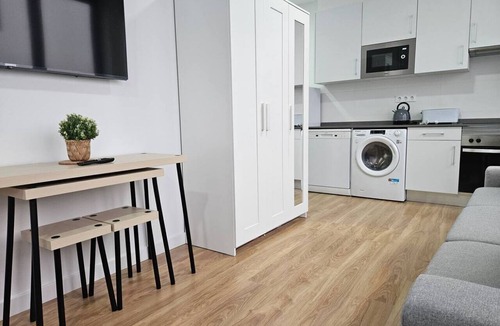 Old Town Apartment | 644A4 Aptos Aptio Estudio 2p