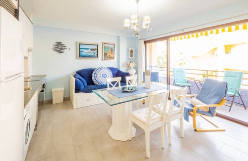 Torremolinos Apartment | 65 m² Apartment ∙ 2 bedrooms ∙ 4 guests