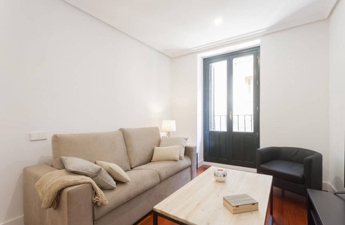 Malasana Apartment | 72 m² Apartment ∙ 1 bedroom ∙ 4 guests