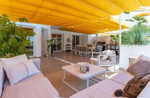 Nueva Andalucia Apartment | 8 bed apartment close to Puerto Banús