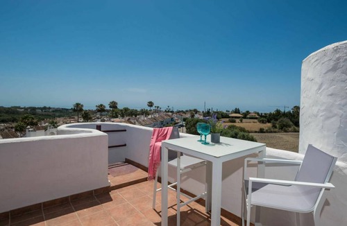 New Golden Mile Apartment | 85 m² Apartment ∙ 2 bedrooms ∙ 4 guests