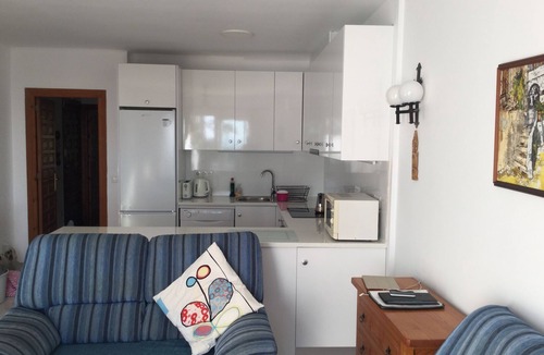 Chimenea House | A 3 bedroom house in Oasis de Capistrano with sea view.