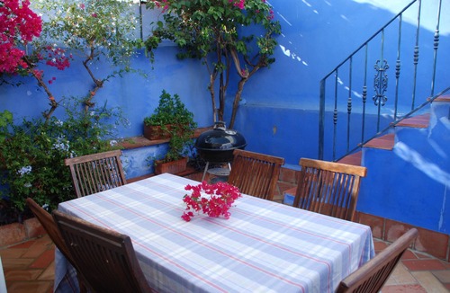 Maro House | A home from home in the heart of the village with air-condition, wifi & Smart TV