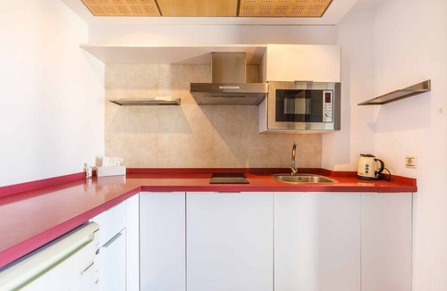 Caleta de Velez Apartment | A&n Seaport 3b