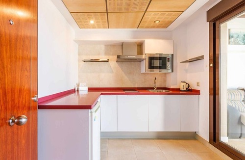 Caleta de Velez Apartment | A&n Seaport 3b
