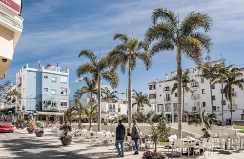 Historic Center of Estepona Apartment | A6- Seaclub suites by Roomservices