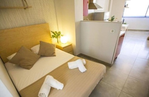 Bailen-Miraflores Apartment | AB DOUBLE STUDIO APARTMENTS