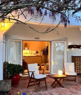 Conil de la Frontera Apartment | Abajo Stijlvol appartement met zwembad en tuin