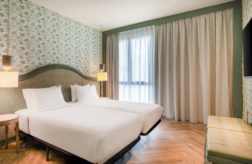 Tabladilla-La Estrella Hotel | AC Hotel Ciudad de Sevilla by Marriott