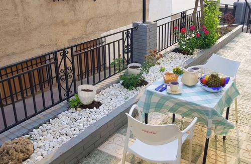 Pinos Genil House | ACCOMMODATION MARIA (20 KM FROM SIERRA NEVADA AND 7 KM TO GRANADA)