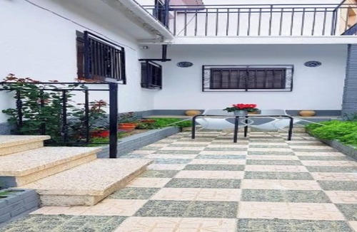 Pinos Genil House | ACCOMMODATION MARIA (20 KM FROM SIERRA NEVADA AND 7 KM TO GRANADA)