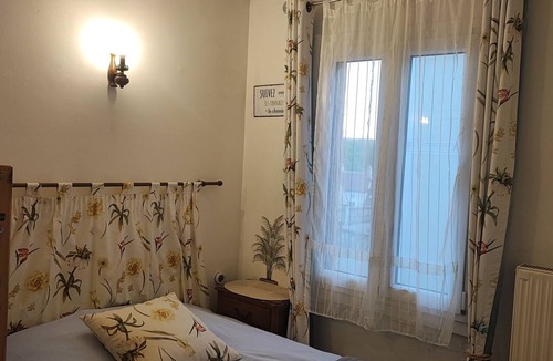 Maligny House | Accommodation near Chablis (WIFI)