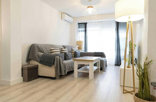 Valdeolleros Apartment | Acogedor apartamento cerca del centro ideal pareja