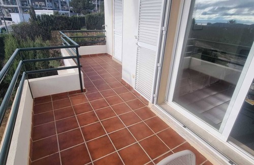 Puerto de la Duquesa Condo | acogedor apartamento con vista al mar en Manilva
