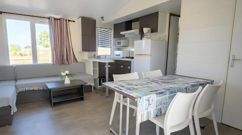 El Palmar House | Acogedora casa familiar a pasos de la playa piscina y wifi