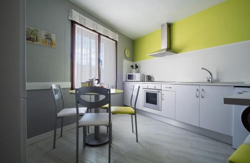 La Lastrilla House | Acogedora casa histórica en Segovia by CABANA Rentals