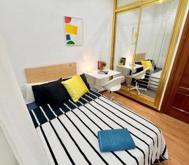 Puente de Vallecas House | Acogedora habitación en barrio madrileño con encanto