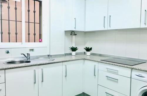 La Victoria Apartment | Agua IV & seasonal pool by ELE Apartments