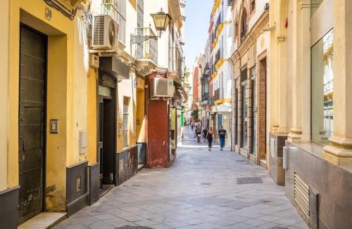 Historical Center Apartment | Aitana en Alvarez Quintero
