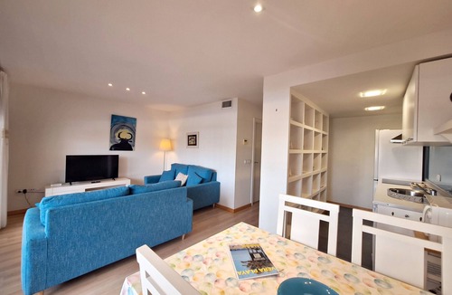 Vera Beach Apartment | Al Bajos - Apartments near the beach El Playazo