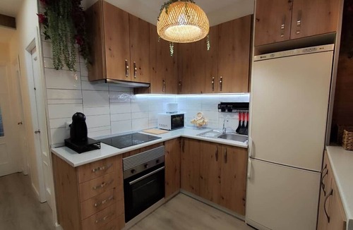 Lucena Apartment | Albatros center Lucena