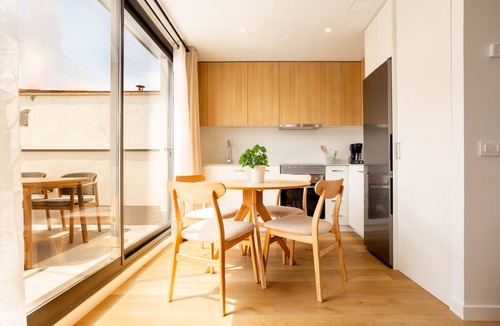 Ciudad Lineal Apartment | Alcala Terrace XVI apartament in Madrid
