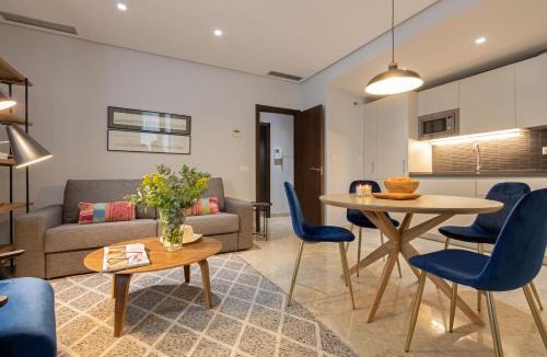 San Bernardo Apartment | Alkazar Gardens Old Town 6 pax