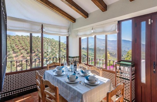 Huelma House | Alojamiento Rural El Aguelo Belmez de la Moraleda by Ruralidays