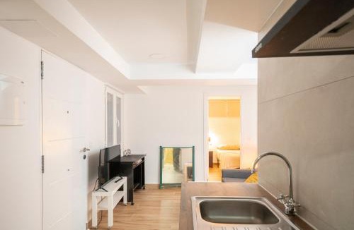 Zaidin Apartment | Alquibla relax y armonía con piscina junto a restaurantes y supermercados