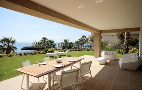 Buenas Noches Apartment | Amazing Apartment In Estepona With Heated Swimming Pool