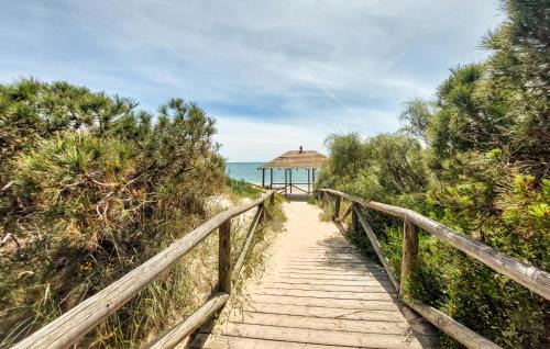 Rota Apartment | Amazing Apartment In Rota With Wifi