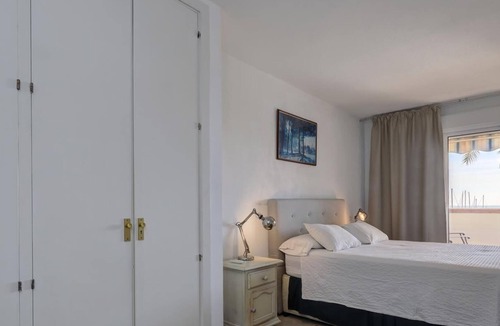 Estepona Apartment | Amazing apartment located in the port of Estepona (PP 6-2-7)
