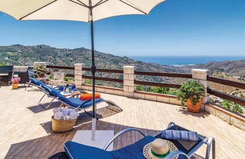 Competa House | Amazing Home In Cómpeta