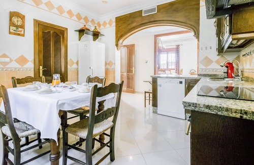 Casariche House | Amazing home in Casariche