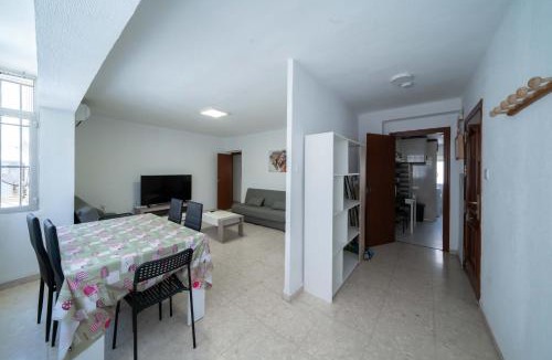 Almeria Apartment | Amplio apartamento cerca de la playa by Almeria2stay