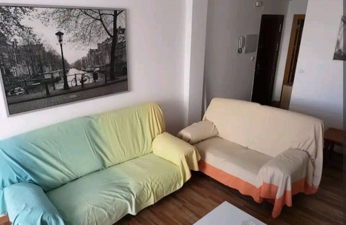 Bailen-Miraflores House | Amplio, Luminoso y Confortable; 15 Minutos del Centro