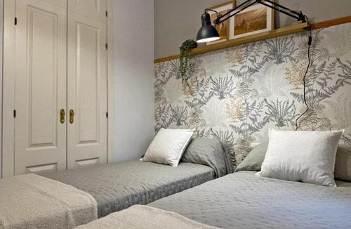 Jerez de la Frontera Apartment | Antique Muralla - Ole Solutions